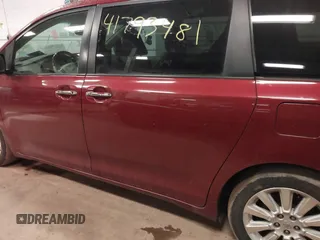 2011 Toyota Sienna XLE with VIN 5TDDK3DC6BS007004, listed as a IAAI auction lot 41793481 with 255,255 mi miles. Bid and sale history available at carsss.com. Image 15.