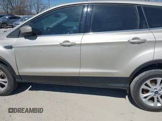 2017 Ford Escape SE with VIN 1FMCU0GD4HUC86848, listed as a IAAI auction lot 41877737 with 59,387 mi miles. Bid and sale history available at carsss.com. Image 14.