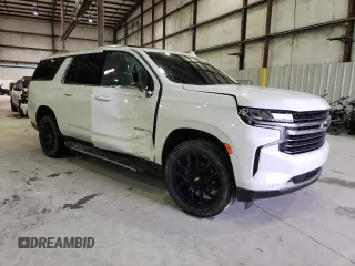 2022 Chevrolet Suburban LT with VIN 1GNSKCKD1NR338120, listed as a Copart auction lot 39475784 with 71,545 mi miles and Non Repairable. Bid and sale history available at carsss.com. Image 4.