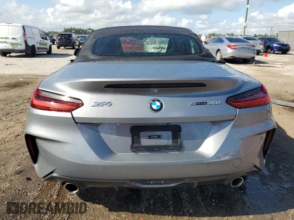 2025 BMW Z4 sDrive30i with VIN WBAHF3C04SWY38298, listed as a Copart auction lot 85193904 with 0 mi miles and Non Repairable. Bid and sale history available at carsss.com. Image 6.