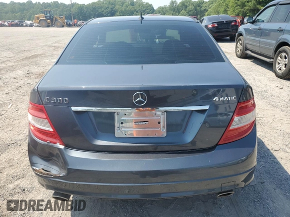 2011 Mercedes-Benz C 300 Sport z VIN WDDGF8BB2BR167037, wystawiony jako Copart lot #59541975 z przebiegiem 184 858 mil mil oraz Szkoda całkowita • Salvage title. Historia ofert i sprzedaży dostępna na DreamBid. Obrazek 6.