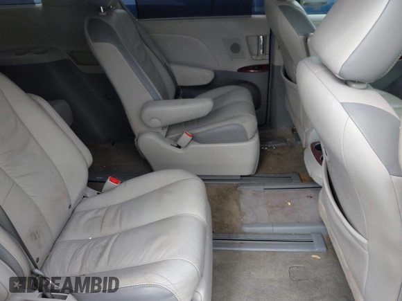 2012 Toyota Sienna XLE AAS with VIN 5TDYK3DC3CS200830, listed as a IAAI auction lot 41825987 with 158,672 mi miles and . Bid and sale history available at carsss.com. Image 8.