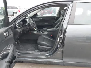 2020 Kia Optima LX with VIN 5XXGT4L30LG405944, listed as a IAAI auction lot 42071845 with 37,012 mi miles. Bid and sale history available at carsss.com. Image 5.