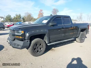 2017 Chevrolet Silverado 1500 LT with VIN 1GCVKREC0HZ293560, listed as a IAAI auction lot 40706331 with 133,438 mi miles. Bid and sale history available at carsss.com. Image 17.