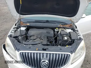 2014 Buick Verano with VIN 1G4PP5SK2E4145963, listed as a IAAI auction lot 42104486 with 121,151 mi miles. Bid and sale history available at carsss.com. Image 10.