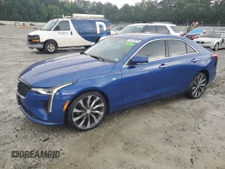 2023 Cadillac CT4 Luxury z VIN 1G6DK5RK9P0116744, wystawiony jako Copart lot #61579525 z przebiegiem 21 297 mil mil oraz Czysty tytuł • Clean title. Historia ofert i sprzedaży dostępna na DreamBid. Obrazek 1.