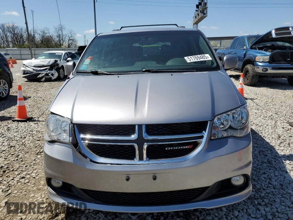 2017 Dodge Grand Caravan SXT with VIN 2C4RDGCG0HR814762, listed as a Copart auction lot 51769485 with 98,166 mi miles and Salvage Title. Bid and sale history available at DreamBid. Image 5.