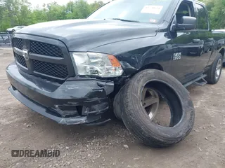 2017 Ram 1500 Tradesman с VIN 1C6RR7FG2HS620527, выставлен на аукционе IAAI как лот 42270624 с пробегом 128 704 миль миль и . История ставок и продаж доступна на DreamBid. Изображение 6.