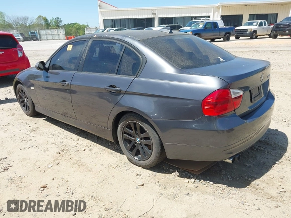 2006 BMW 3 Series 325i with VIN WBAVB13536KX64545, listed as a IAAI auction lot 42047829 with 235,146 mi miles and . Bid and sale history available at carsss.com. Image 3.