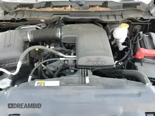 2019 Ram 1500 Tradesman z VIN 1C6RR6FG9KS722506, wystawiony jako Copart lot #69611885 z przebiegiem 15 581 mil mil oraz Szkoda całkowita • Salvage title. Historia ofert i sprzedaży dostępna na DreamBid. Obrazek 13.