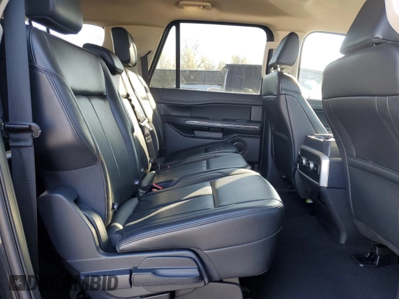 2024 Ford Expedition Max XLT with VIN 1FMJK1J8XREA08658, listed as a Copart auction lot 54168915 with 65,343 mi miles and Clean Title. Bid and sale history available at DreamBid. Image 11.