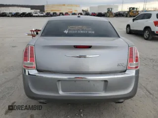2014 Chrysler 300 with VIN 2C3CCAET7EH117675, listed as a Copart auction lot 89164525 with 93,133 mi miles and Clean Title. Bid and sale history available at carsss.com. Image 6.