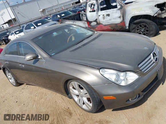 2006 Mercedes-Benz CLS 500 with VIN WDDDJ75XX6A011013, listed as a IAAI auction lot 37291476 with Not provided miles and . Bid and sale history available at DreamBid. Image 1.