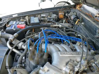 1999 Nissan Pathfinder XE z VIN JN8AR05Y8XW304908, wystawiony jako IAAI lot #42862203 z przebiegiem 195 643 mil mil oraz . Historia ofert i sprzedaży dostępna na DreamBid. Obrazek 12.