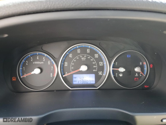2009 Hyundai Santa Fe SE with VIN 5NMSH13E79H307273, listed as a Copart auction lot 50799225 with 173,807 mi miles and Salvage Title. Bid and sale history available at carsss.com. Image 9.