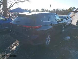 2021 Toyota Highlander L with VIN 5TDCZRBH3MS139620, listed as a IAAI auction lot 41397671 with 189,493 mi miles. Bid and sale history available at carsss.com. Image 4.