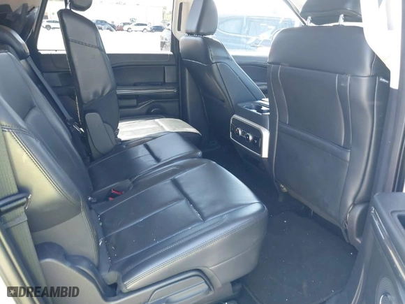 2023 Ford Expedition Max XLT with VIN 1FMJK1J86PEA03874, listed as a IAAI auction lot 41742291 with 45,822 mi miles. Bid and sale history available at carsss.com. Image 8.