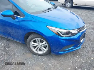 2016 Chevrolet Cruze LT z VIN 1G1BE5SM5G7321470, wystawiony jako IAAI lot #40456371 z przebiegiem 90 350 mil mil oraz . Historia ofert i sprzedaży dostępna na DreamBid. Obrazek 6.