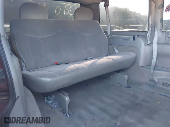 2003 Chevrolet Astro z VIN 1GNEL19X43B128003, wystawiony jako IAAI lot #40588182 z przebiegiem Nie podano mil oraz . Historia ofert i sprzedaży dostępna na DreamBid. Obrazek 8.
