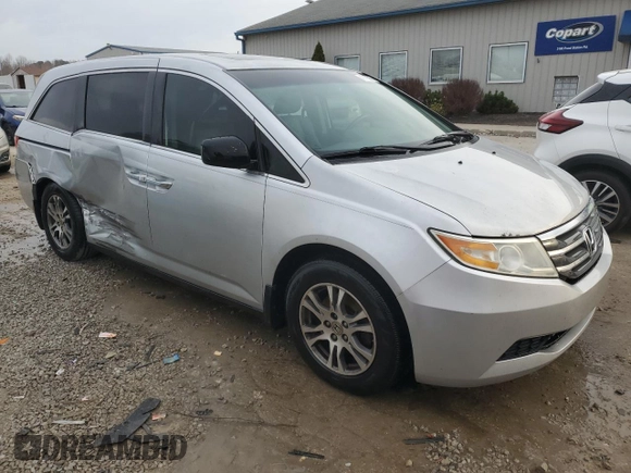 2011 Honda Odyssey EX-L with VIN 5FNRL5H62BB035163, listed as a Copart auction lot 49179955 with 237,661 mi miles and Non Repairable. Bid and sale history available at carsss.com. Image 4.