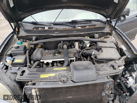 2005 Volvo XC90 with VIN YV1CY592151197151, listed as a Copart auction lot 46295705 with 208,437 mi miles and Salvage Title. Bid and sale history available at carsss.com. Image 13.