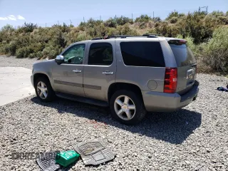 2007 Chevrolet Tahoe LT with VIN 1GNFK13027R350264, listed as a Copart auction lot 61235235 with 240,721 mi miles and Salvage title. Bid and sale history available at DreamBid. Image 2.