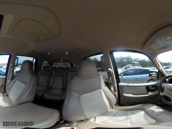 2005 Ford Expedition Eddie Bauer with VIN 1FMPU17555LB13549, listed as a IAAI auction lot 41869759 with 119,851 mi miles. Bid and sale history available at carsss.com. Image 20.