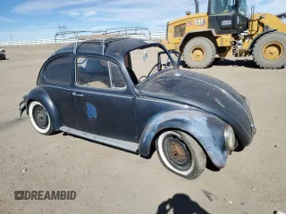 1967 Volkswagen Beetle with VIN 117141737, listed as a Copart auction lot 77373074 with 22,424 mi miles and Salvage Title. Bid and sale history available at DreamBid. Image 4.