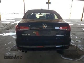 2016 Volkswagen Jetta SEL z VIN 3VWL07AJXGM347854, wystawiony jako Copart lot #53803895 z przebiegiem 107 384 mil mil oraz Szkoda całkowita • Salvage title. Historia ofert i sprzedaży dostępna na DreamBid. Obrazek 6.