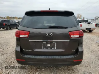 2017 Kia Sedona LX with VIN KNDMB5C15H6225424, listed as a Copart auction lot 43068985 with 187,442 mi miles and Clean Title. Bid and sale history available at carsss.com. Image 6.