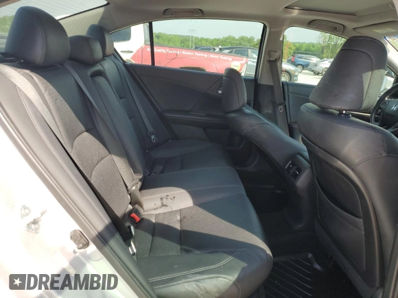 2013 Honda Accord Touring z VIN 1HGCR3F99DA031887, wystawiony jako Copart lot #54671325 z przebiegiem 188 879 mil mil oraz Szkoda całkowita • Salvage title. Historia ofert i sprzedaży dostępna na DreamBid. Obrazek 10.