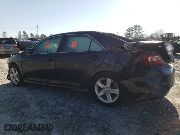 2014 Toyota Camry L with VIN 4T1BF1FK3EU748355, listed as a Copart auction lot 48713405 with 199,091 mi miles and Salvage Title. Bid and sale history available at carsss.com. Image 2.