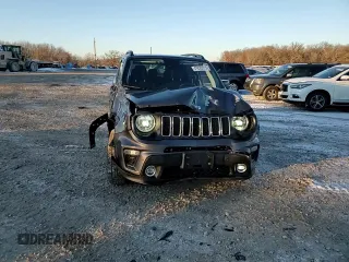 2021 Jeep Renegade Latitude with VIN ZACNJDB10MPM67416, listed as a Copart auction lot 41820515 with 36,119 mi miles and Non repairable. Bid and sale history available at DreamBid. Image 14.