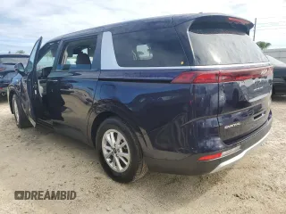 2024 Kia Carnival LX with VIN KNDNB4H32R6381026, listed as a Copart auction lot 74887184 with 9,870 mi miles and Non Repairable. Bid and sale history available at carsss.com. Image 2.