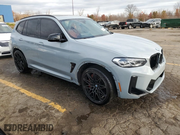 2022 BMW X3 M z VIN 5YM13EC09N9K01524, wystawiony jako Copart lot #79260984 z przebiegiem 38 501 mil mil oraz Tytuł czysty. Historia ofert i sprzedaży dostępna na DreamBid. Obrazek 4.