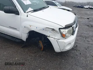 2011 Toyota Tacoma with VIN 5TFUU4EN9BX022381, listed as a IAAI auction lot 41863091 with 138,653 mi miles. Bid and sale history available at carsss.com. Image 6.