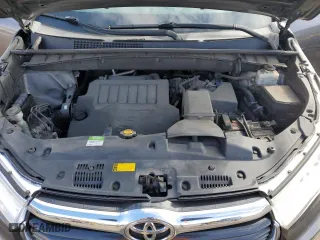 2014 Toyota Highlander XLE with VIN 5TDJKRFHXES061862, listed as a Copart auction lot 50298955 with 187,732 mi miles and Salvage Title. Bid and sale history available at carsss.com. Image 13.