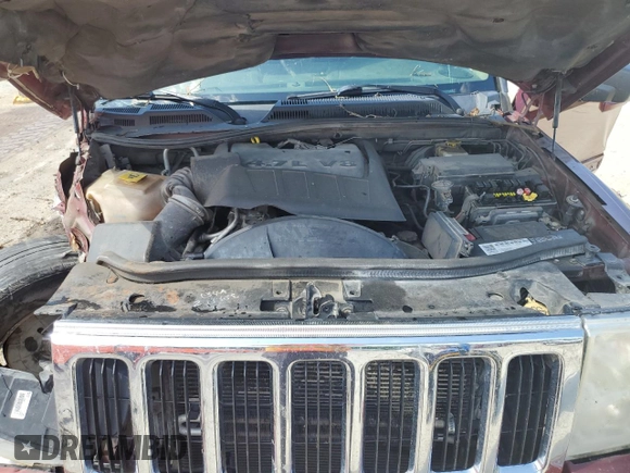 2008 Jeep Commander Limited с VIN 1J8HG58N68C210620, выставлен на аукционе Copart как лот 55267725 с пробегом 217 005 миль миль и Списание • Salvage title. История ставок и продаж доступна на DreamBid. Изображение 12.