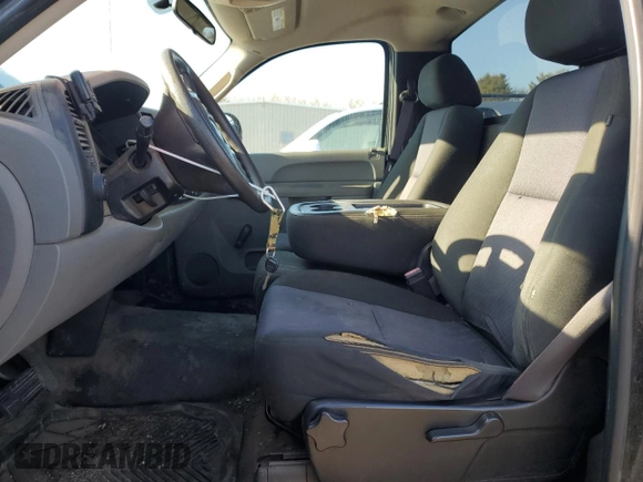 2010 Chevrolet Silverado 1500 Work Truck with VIN 1GCPCPEX2AZ226929, listed as a Copart auction lot 88945925 with 134,367 mi miles and Clean Title. Bid and sale history available at DreamBid. Image 7.