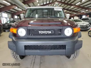 2007 Toyota FJ Cruiser with VIN JTEBU11F870028205, listed as a Copart auction lot 54555175 with 204,942 mi miles and Clean Title. Bid and sale history available at carsss.com. Image 5.