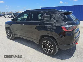 2024 Jeep Compass Trailhawk with VIN 3C4NJDDNXRT137253, listed as a Copart auction lot 56059935 with 31,615 mi miles and Clean title. Bid and sale history available at DreamBid. Image 2.