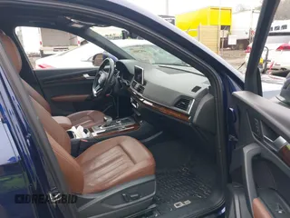 2018 Audi Q5 Premium Plus with VIN WA1BNAFY6J2019391, listed as a IAAI auction lot 41875856 with 73,505 mi miles. Bid and sale history available at carsss.com. Image 5.