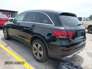 2020 Mercedes-Benz GLC 300 with VIN WDC0G8DB0LF688020, listed as a IAAI auction lot 42268856 with 78,390 mi miles and . Bid and sale history available at DreamBid. Image 3.