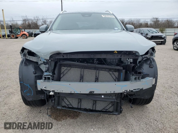 2025 Volvo XC90 Plus with VIN YV4062PE0S1342246, listed as a Copart auction lot 45939605 with 3,511 mi miles and Clean Title. Bid and sale history available at DreamBid. Image 5.