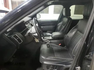 2018 Land Rover Discovery HSE Luxury with VIN SALRT2RV7JA052867, listed as a Copart auction lot 47933665 with 104,033 mi miles and Salvage Title. Bid and sale history available at DreamBid. Image 7.