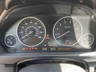 2015 BMW 3 Series 320i xDrive with VIN WBA3C3G56FNT53634, listed as a Copart auction lot 62180485 with 51,278 mi miles and Clean title. Bid and sale history available at DreamBid. Image 9.