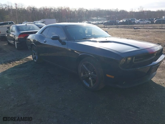 2013 Dodge Challenger SXT with VIN 2C3CDYAG5DH520017, listed as a IAAI auction lot 41882517 with 128,854 mi miles. Bid and sale history available at carsss.com. Image 1.