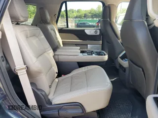 2022 Lincoln Navigator Reserve z VIN 5LMJJ2LT0NEL01129, wystawiony jako Copart lot #57594725 z przebiegiem 66 843 mil mil oraz Szkody całkowita. Historia ofert i sprzedaży dostępna na DreamBid. Obrazek 11.