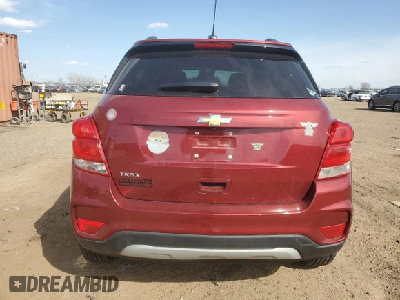 2022 Chevrolet Trax LT с VIN KL7CJLSM1NB546360, выставлен на аукционе Copart как лот 53003095 с пробегом 32 321 миль миль и Списание • Salvage title. История ставок и продаж доступна на DreamBid. Изображение 6.