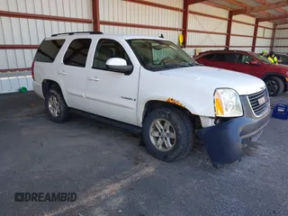2007 GMC Yukon SLT z VIN 1GKFK13027J332987, wystawiony jako IAAI lot #42265048 z przebiegiem 206 293 mil mil oraz . Historia ofert i sprzedaży dostępna na DreamBid. Obrazek 1.
